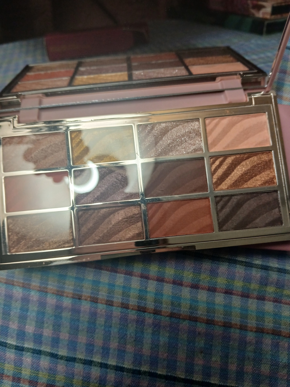 Ciate London The Velvet Palette, Ace Beautē Nebula Eyeshadow & Mirabella Dual - Picture 4 of 13